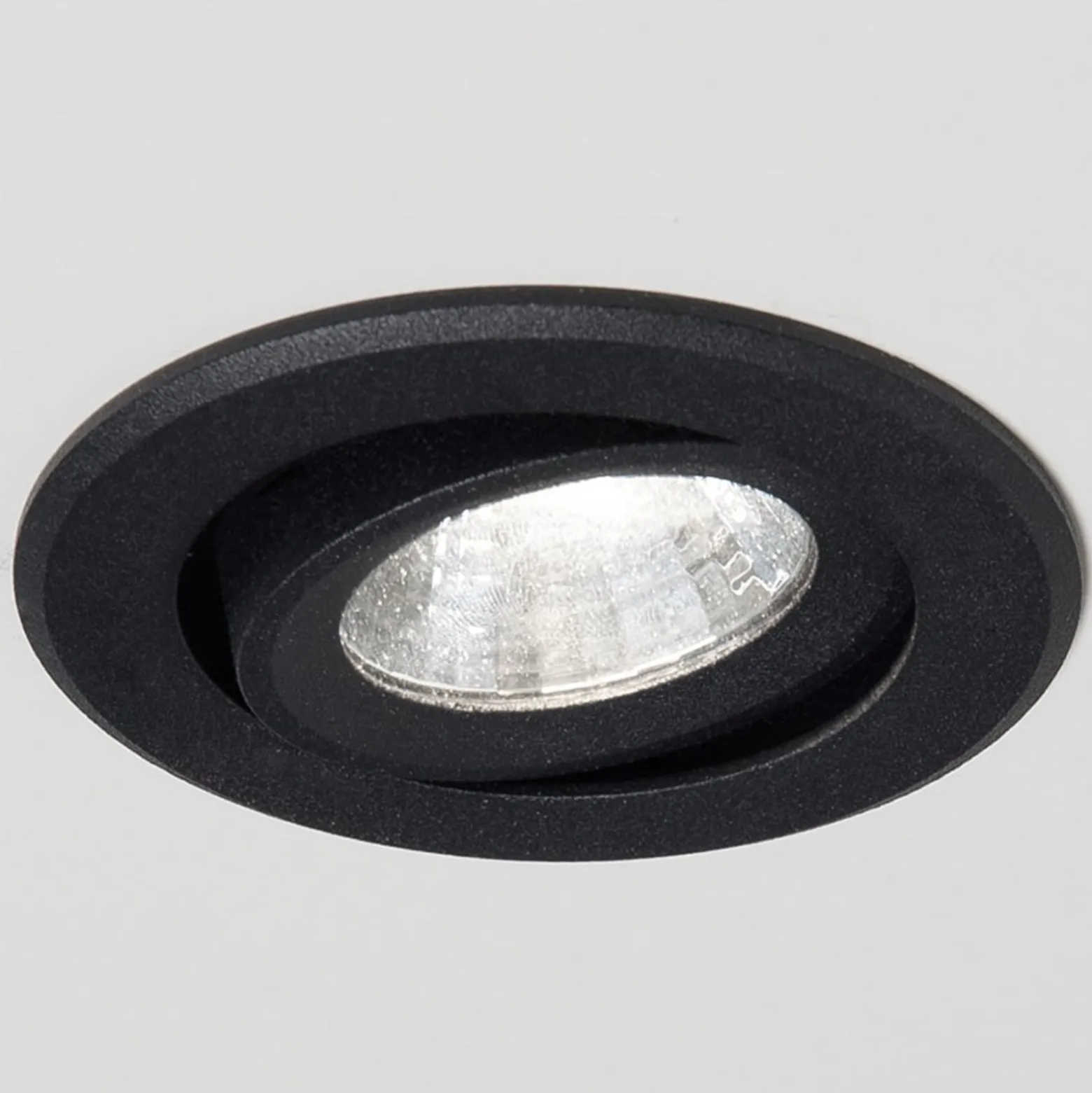 Agon Round LED-Einbaustrahler 3.000K 40° schwarz