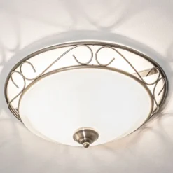 Anneke - romantisch-verspielt wirkende Deckenlampe