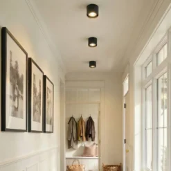 Arcchio Downlight Nieva, GX53, schwarz, rund, Ø 10cm, Metall
