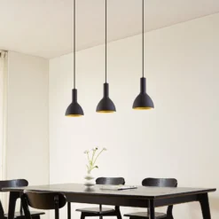 Arcchio Hängelampe Cosmina, 3-flammig, Länge 90 cm, schwarz