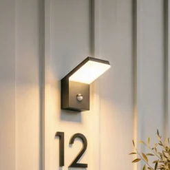 Arcchio LED-Außenwandleuchte Yolena, Sensor, anthrazit, Alu