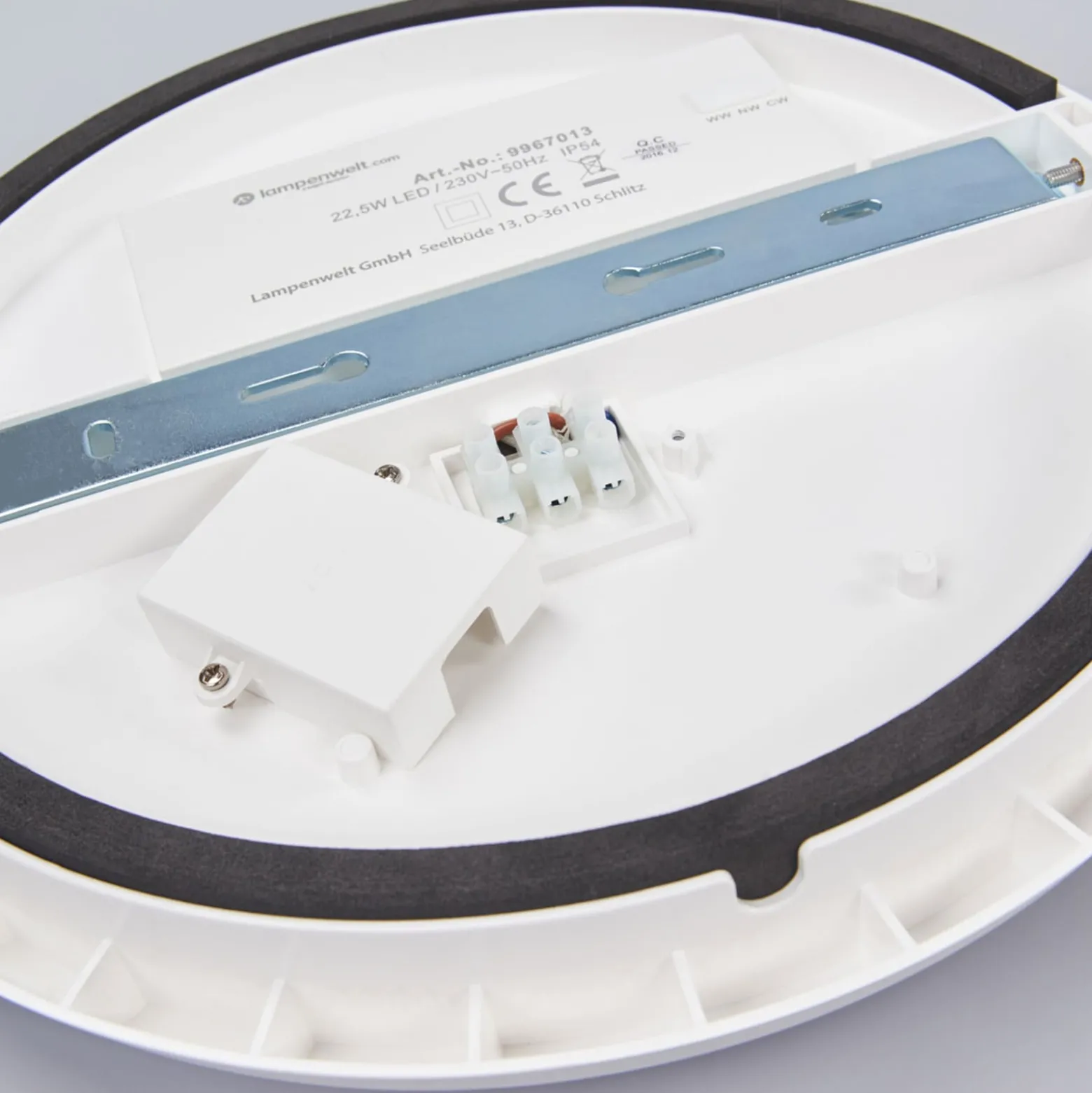Arcchio LED-Deckenleuchte Augustin, Ø 30 cm, CCT, weiß, IP54