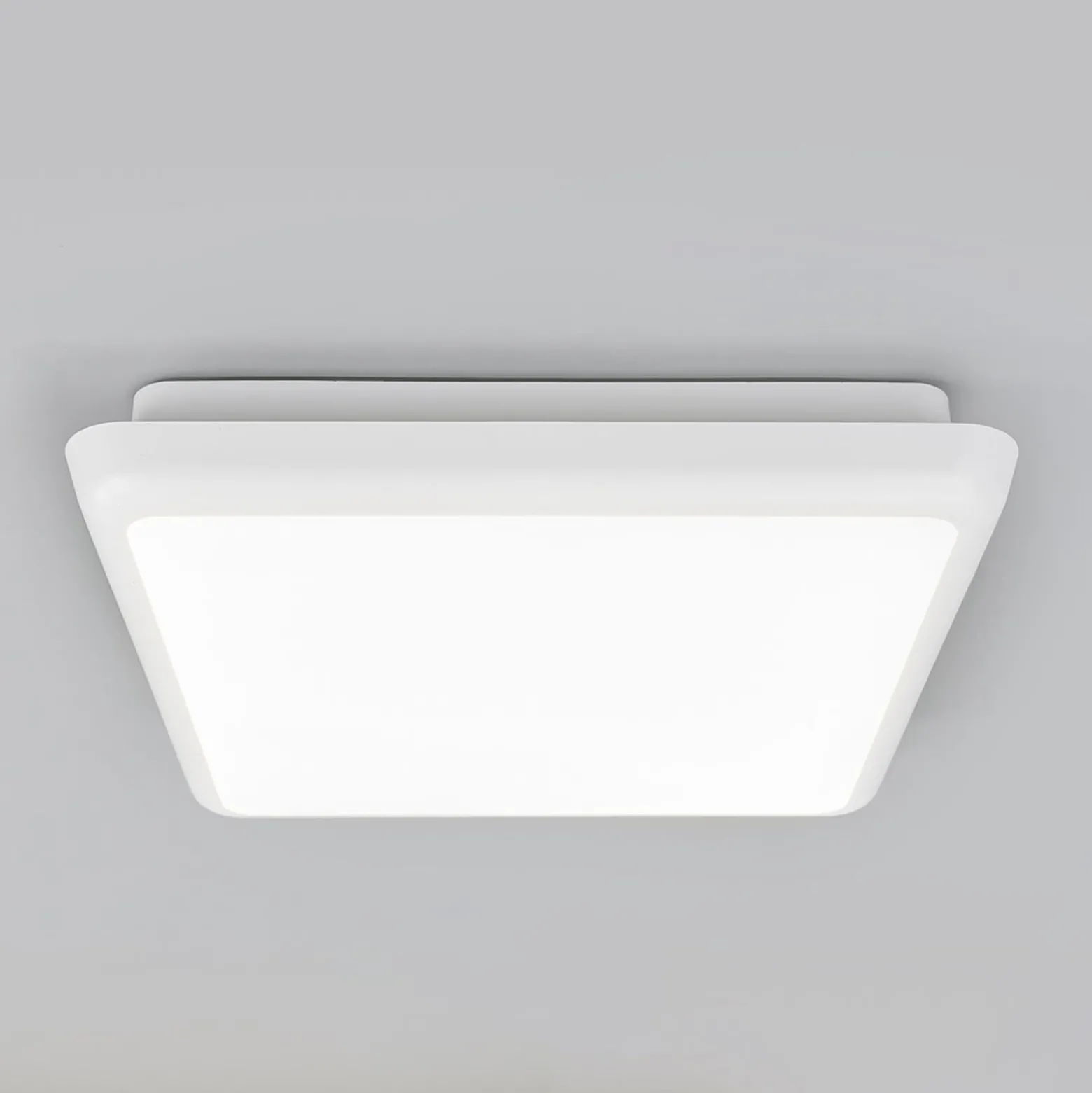 Arcchio LED-Deckenleuchte Augustin, 25 x 25 cm, weiß, IP54