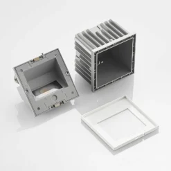 Arcchio LED-Wandeinbaulampe Zamo, Raster, weiß, Metall, IP65