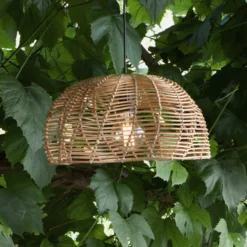 Außenhängeleuchte Mayla, Rattan natur, Ø 43 cm, Stecker IP44