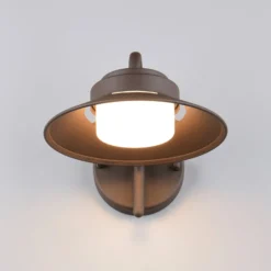 Außenwandlampe Atrato, rostfarben, Ø 20 cm, Metall