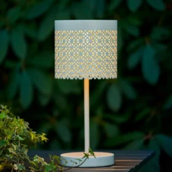 By Rydéns Maison LED-Akku-Tischlampe IP44 sandweiß