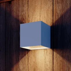 Calex LED-Akku-Sensor-Außenwandlampe Volterra, weiß, IP44