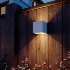 Calex LED-Akku-Sensor-Außenwandlampe Volterra, weiß, IP44