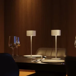 Calex LED-Akku-Tischleuchte Serino, sand, Aluminium, 2.700 K