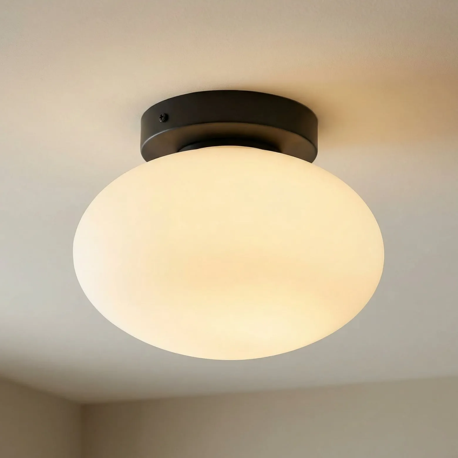 Deckenlampe Ufo, schwarz/weiß, Ø 18 cm, Glas, G9
