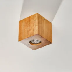 Deckenleuchte Ara als Würfel aus Holz