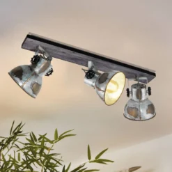 Deckenleuchte Barnstaple im Industrielook 3-flg.