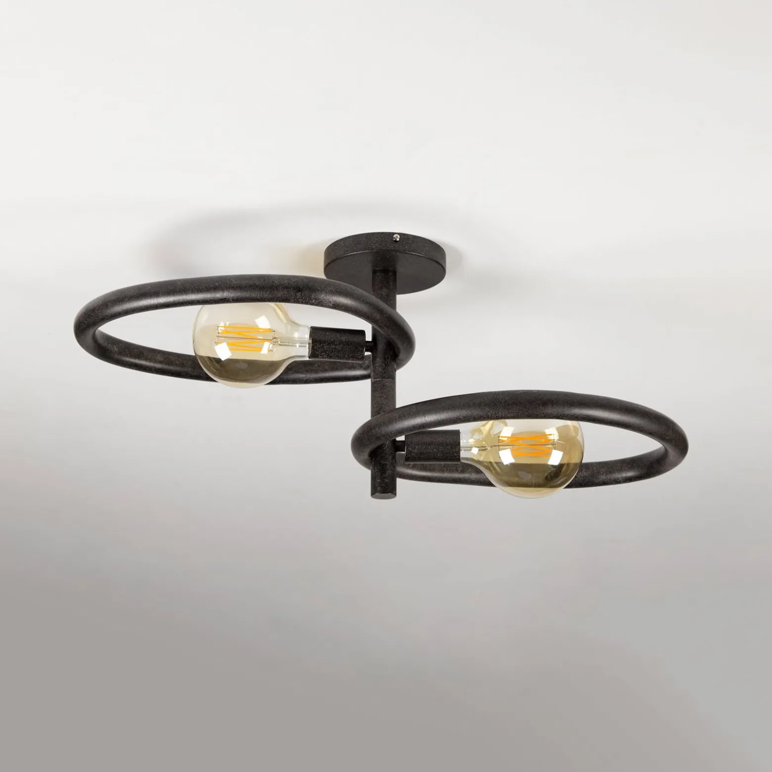 Deckenleuchte Pebble, schwarz, 2-flammig, Länge 73 cm, E27
