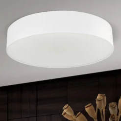 Deckenleuchte Ufo mit Leinenschirm, weiß
