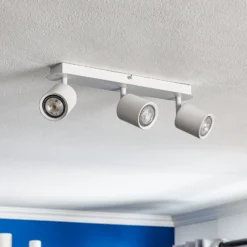 Deckenspot Modo aus Edelstahl, weiß, dreiflammig