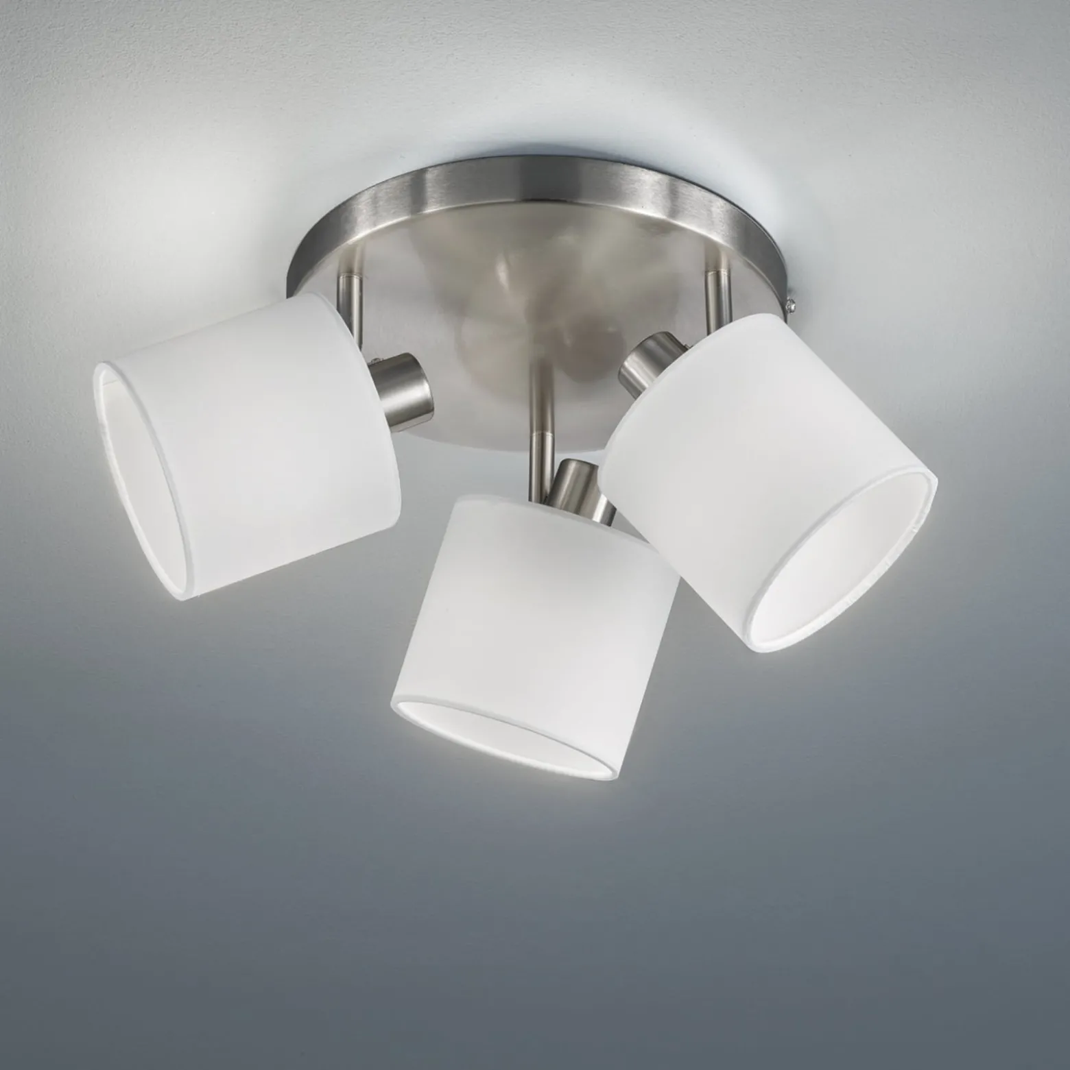Deckenstrahler Tommy, nickel/weiß, Ø 25 cm, 3-flg. Stoff