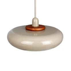 Dyberg Larsen Hängelampe Planet, milchweiß, Ø 40 cm, Metall