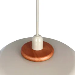 Dyberg Larsen Hängelampe Planet, milchweiß, Ø 40 cm, Metall