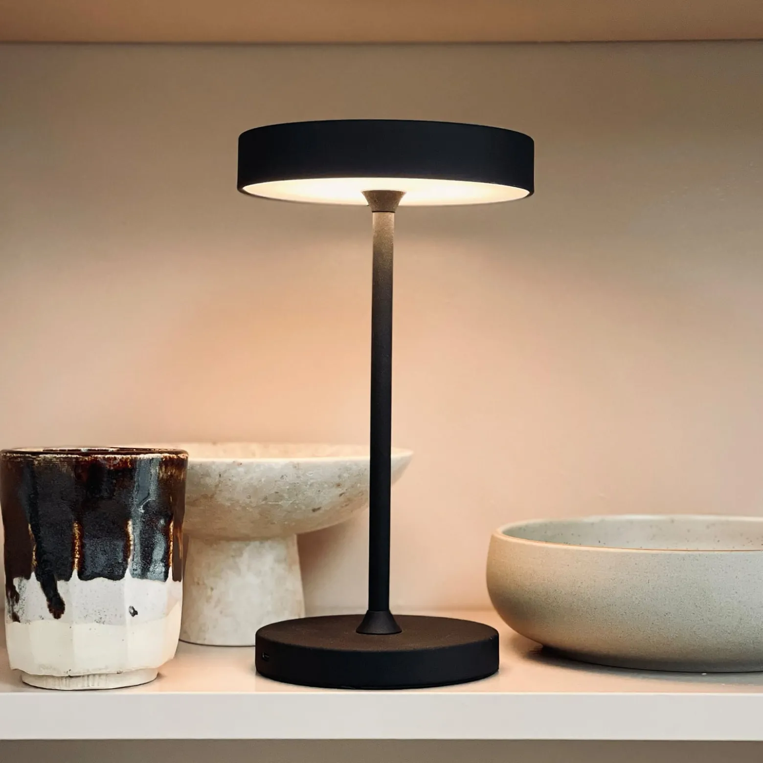 Dyberg Larsen LED-Akku-Tischlampe Starlight, schwarz, Metall