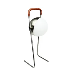 Dyberg Larsen LED-Akkutischleuchte Mova, braun, IP44
