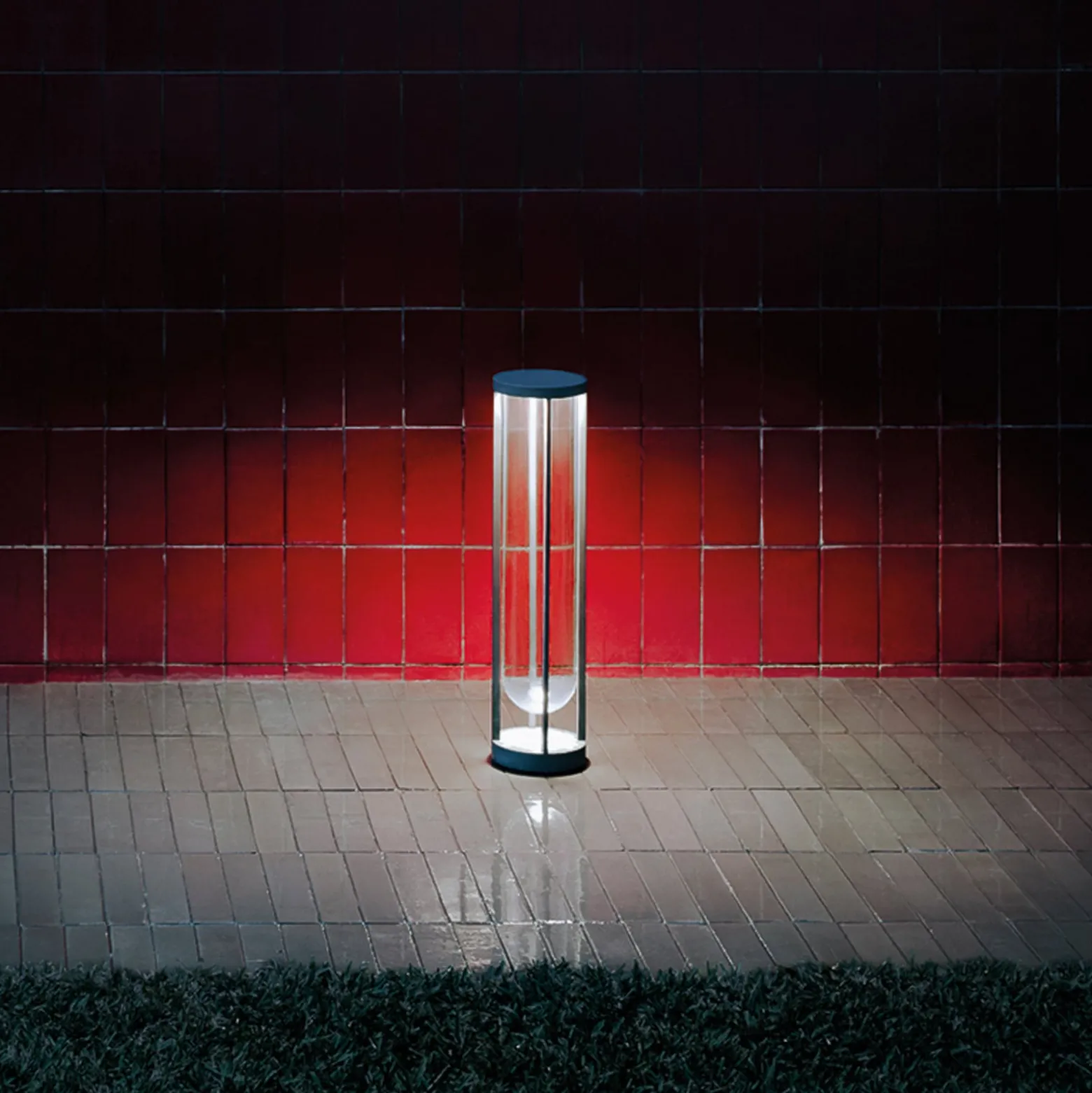 FLOS In Vitro Bollard 1, 2.700 K 40 cm dunkelbraun
