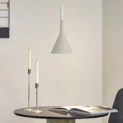 Foscarini Aplomb Hängeleuchte GU10 aus Beton weiß