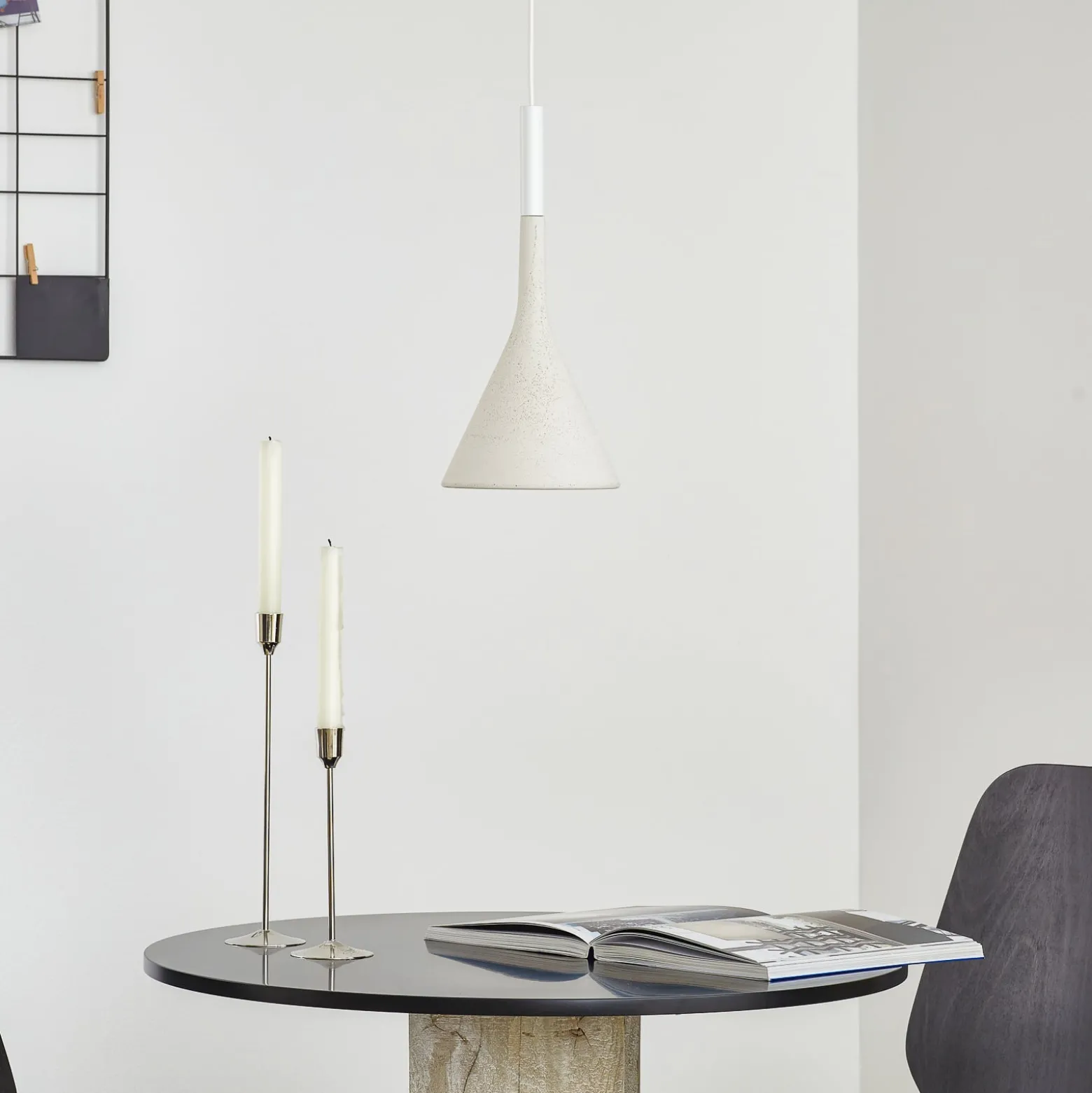 Foscarini Aplomb Hängeleuchte GU10 aus Beton weiß