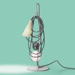 Foscarini Filo LED-Tischleuchte, Amethyst Queen
