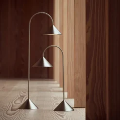 FRANDSEN LED-Akku-Stehlampe Grasp, edelstahl, Höhe 72 cm