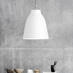 FRITZ HANSEN Caravaggio P3 Glanz weiß