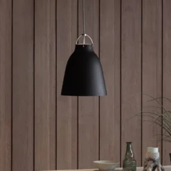 FRITZ HANSEN Caravaggio P2 matt schwarz
