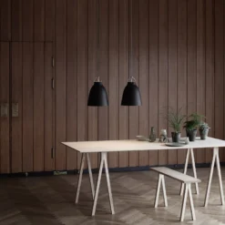 FRITZ HANSEN Caravaggio P2 matt schwarz