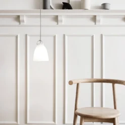 FRITZ HANSEN Caravaggio P1 Opalglas Ø 16,5 cm