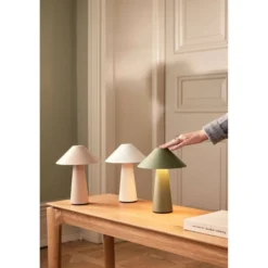 Globen Lighting Akku-Tischlampe Cannes, beige, 26 cm IP44