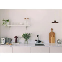 Globen Lighting Akku-Tischlampe Cannes, dunkelrot 26 cm IP44