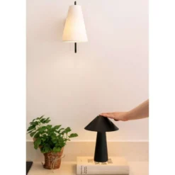 Globen Lighting Akku-Tischleuchte Cannes, schwarz 26 cm IP44