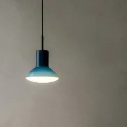 Grupa Pendellampe Onda, blau, Ø 17 cm, Glas, GU10