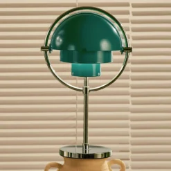 GUBI Akku-Tischleuchte Multi-Lite, chrom/blaugrün, 30 cm