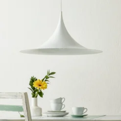 GUBI Hängeleuchte Semi, Ø 60 cm, weiß