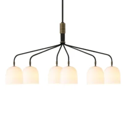 GUBI Kronleuchter Howard 6-flammig 134x73 cm gunmetal/weiß