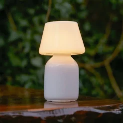 HAY Apollo Portable LED-Tischleuchte Akku aus Glas
