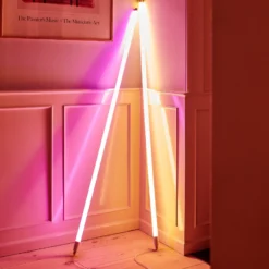 HAY LED-Röhre Neon Tube, warmweiß, PVC, Länge 1,5 m, Stecker