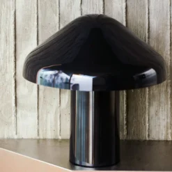 HAY Pao Portable LED-Tischleuchte mit Akku schwarz