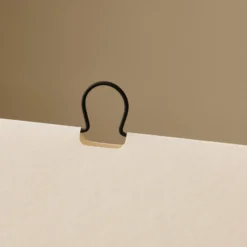 HAY Tischleuchte Aplat, Höhe 44 cm, weiß, Seidenpapier, E14