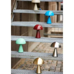 HÜBSCH LED-Akku-Tischleuchte Mush, nickel, IP44, dimmbar
