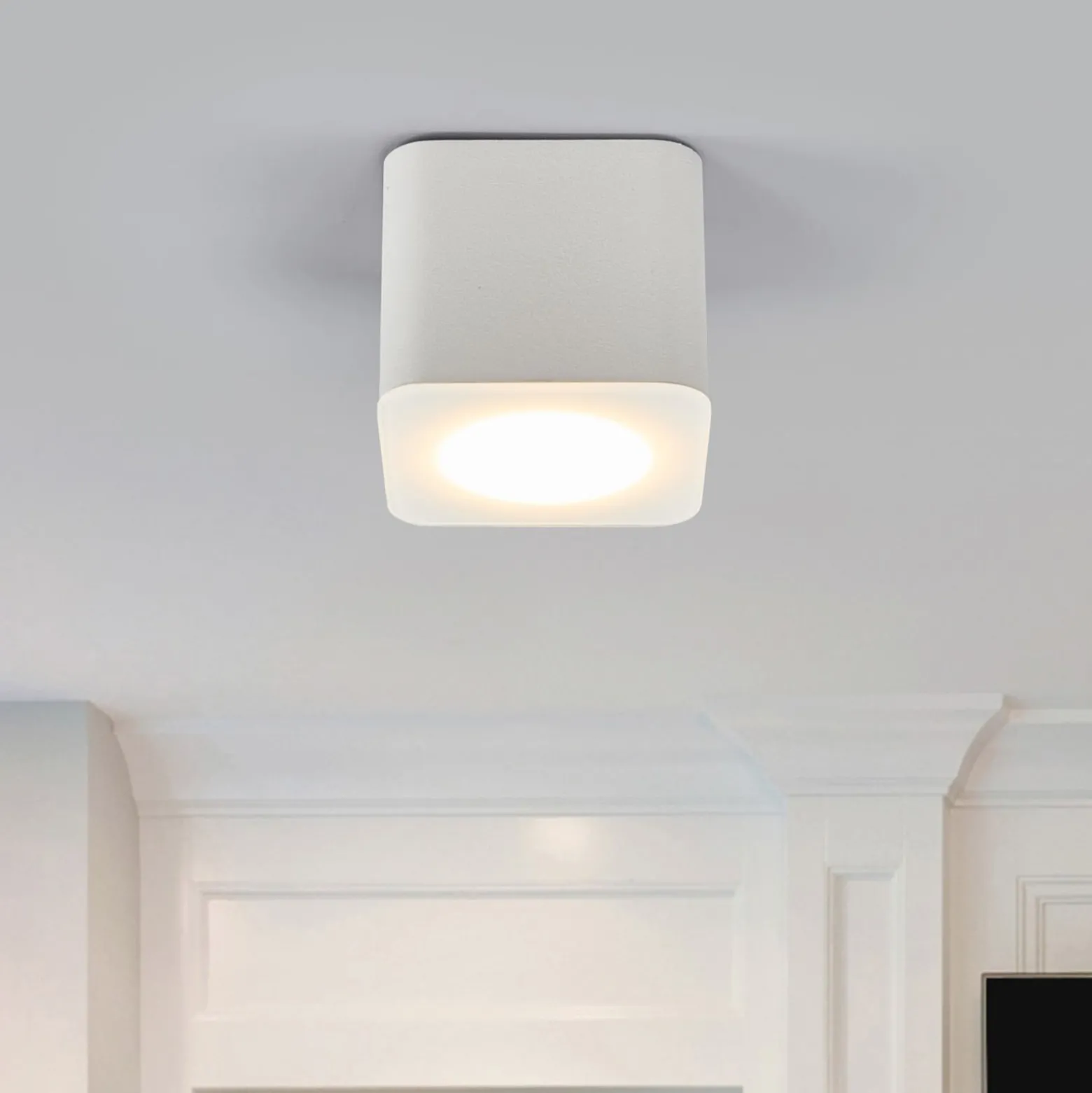 Helestra Oso LED-Deckenspot, eckig, weiß matt