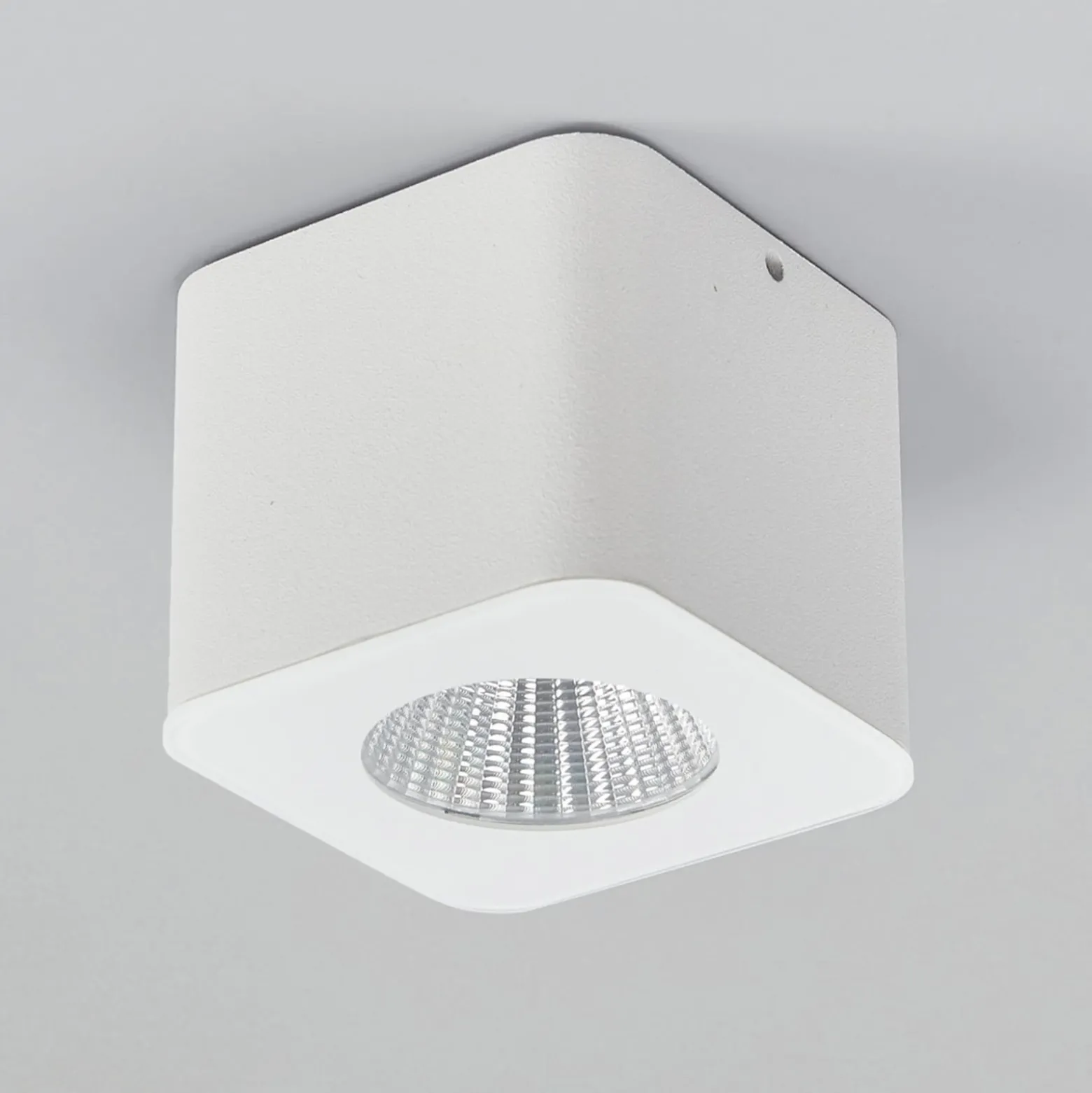 Helestra Oso LED-Deckenspot, eckig, weiß matt