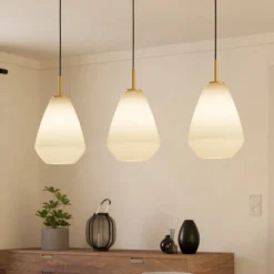 Hängelampe Caprarola, Länge 90 cm, sandfarben, 3-flg., Glas