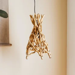 Hängeleuchte Agar mit Schirm aus Holz